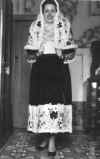 gal_marisa_cost_sardo.jpg (21951 byte)