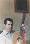gal_tazio_chitarra.jpg (21745 byte)