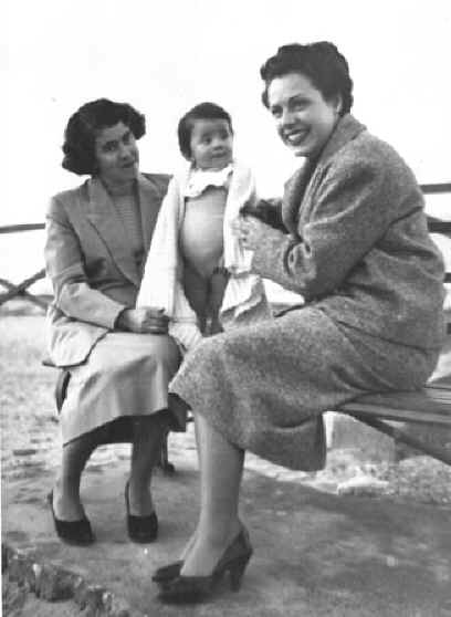 ziaanni1.jpg (33285 byte)